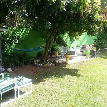 Kingston Studio Apartment-3